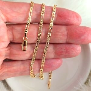 💛 New Pretty Bird 18K Yellow Gold-plated Faceted Figaro Twisted-Chain 18" 💛